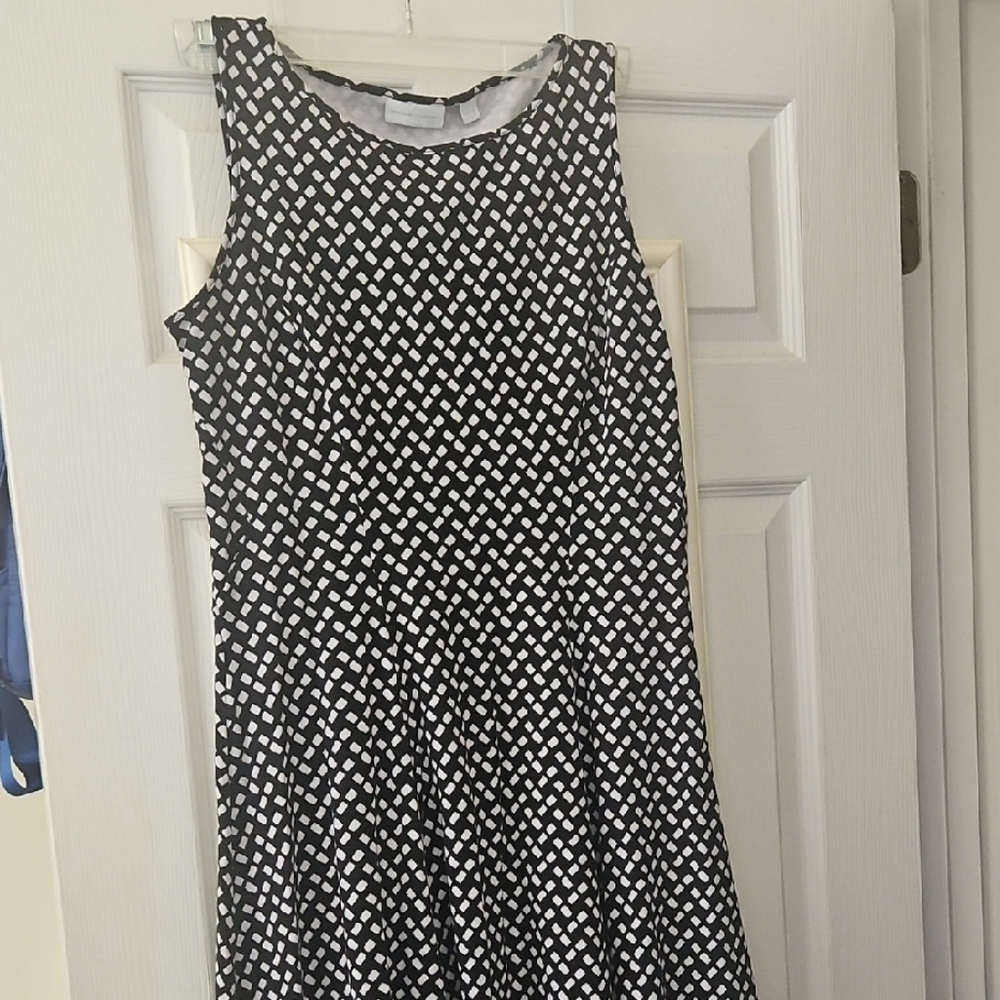 New York & Company Black and White Geometric Midi Dress